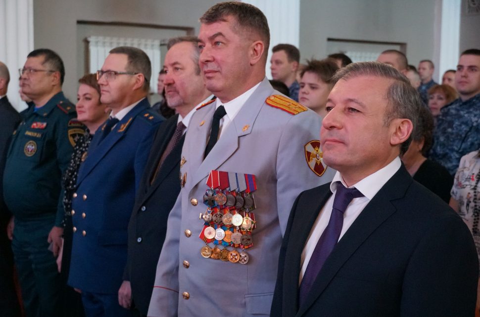 В Архангельске состоялось торжественное собрание, посвященное Дню войск национальной гвардии Российской Федерации